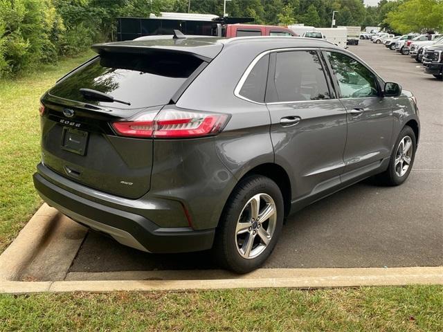 Photo of 2022 Carbonized Gray Metallic Ford Edge