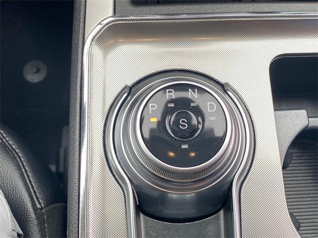 Photo of 2022 Carbonized Gray Metallic Ford Edge