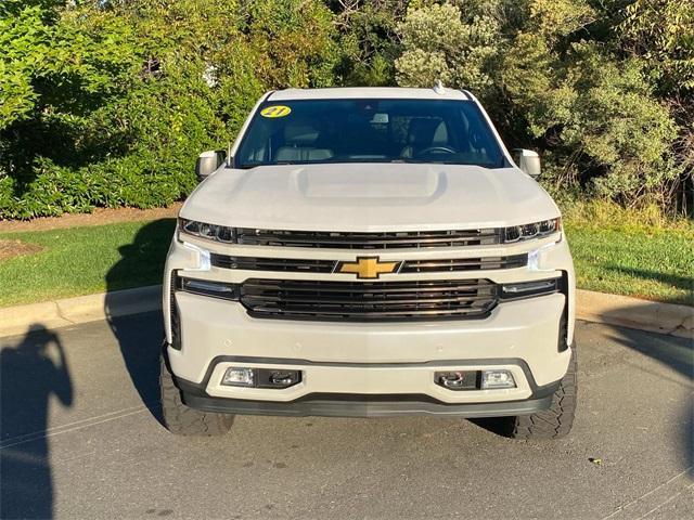 Photo of 2021 Iridescent Pearl Tricoat Chevrolet Silverado 1500