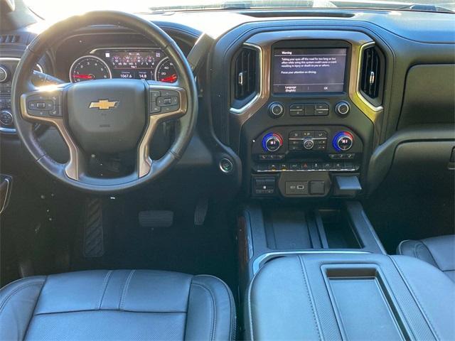 Photo of 2021 Iridescent Pearl Tricoat Chevrolet Silverado 1500