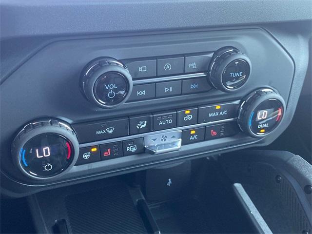 Photo of 2025 Desert Sand Ford Bronco