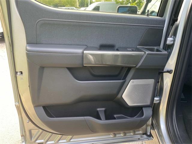Photo of 2023 Iconic Silver Metallic Ford F-150