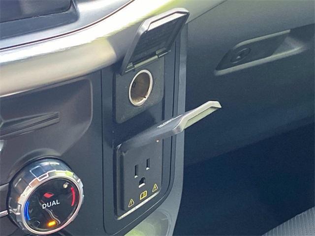 Photo of 2023 Iconic Silver Metallic Ford F-150