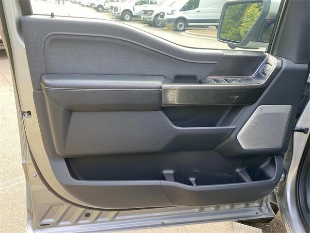 Photo of 2023 Iconic Silver Metallic Ford F-150