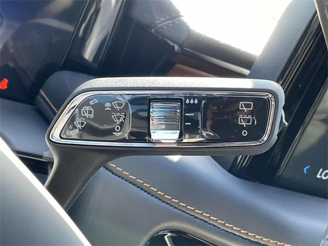 Photo of 2025 Black Metallic Lincoln Aviator