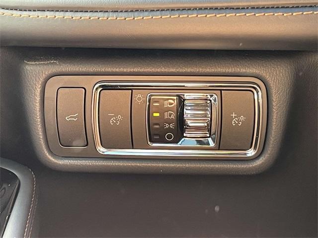 Photo of 2025 Black Metallic Lincoln Aviator