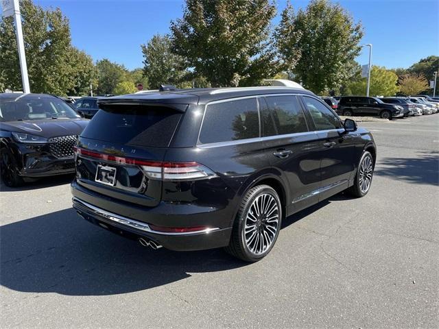 Photo of 2025 Black Metallic Lincoln Aviator