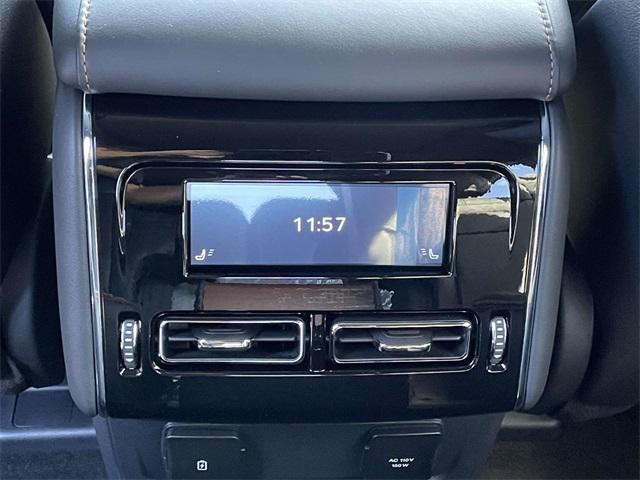 Photo of 2025 Black Metallic Lincoln Aviator