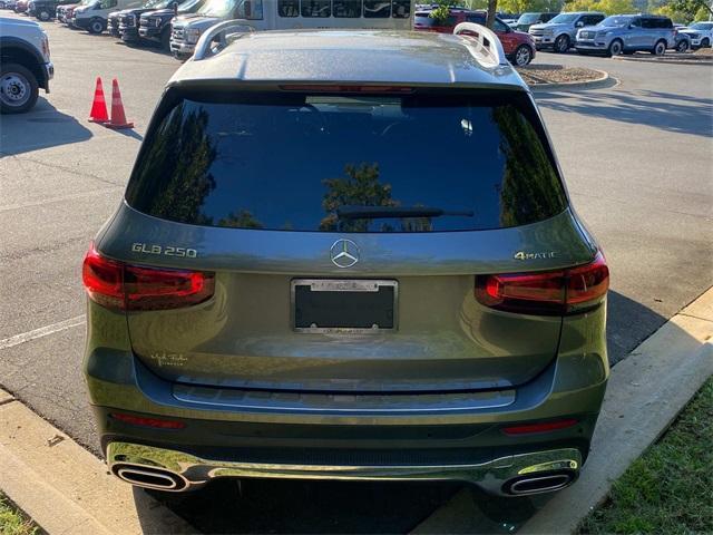 Photo of 2020 Mountain Gray Metallic Mercedes-Benz GLB 250