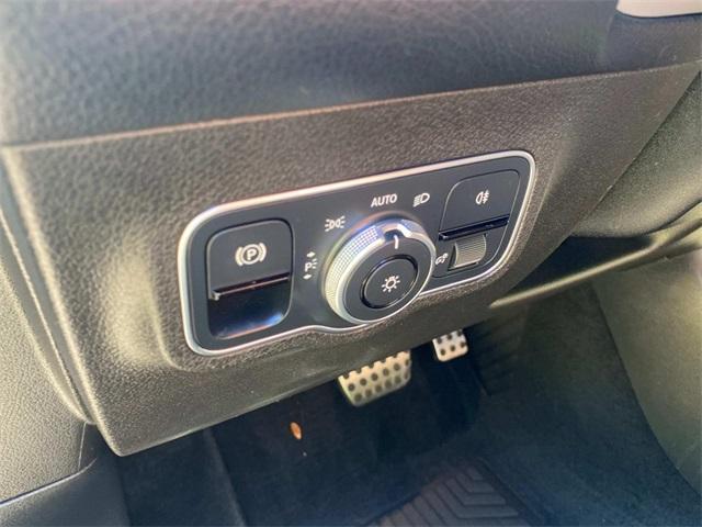 Photo of 2020 Mountain Gray Metallic Mercedes-Benz GLB 250
