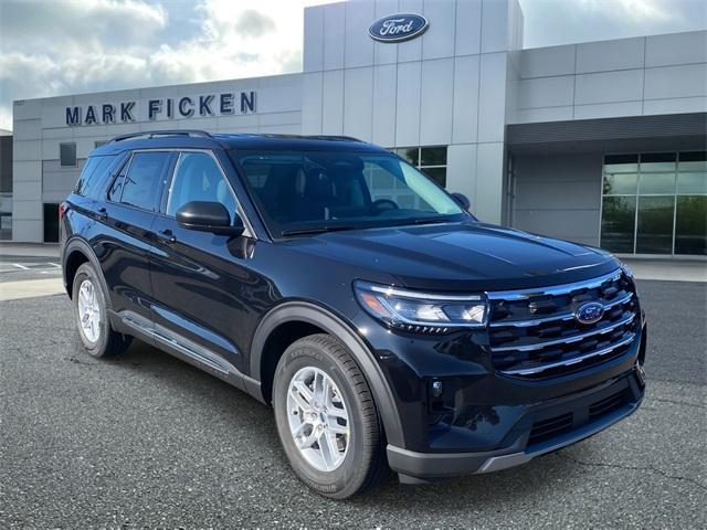 Photo of 2025 Black Metallic Ford Explorer