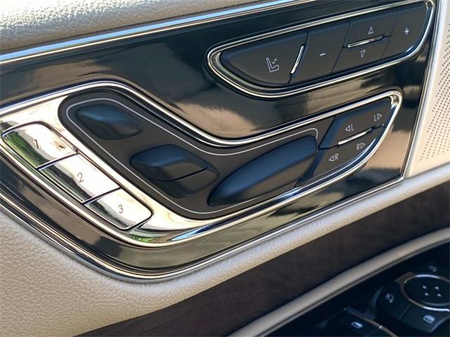 Photo of 2021 Asher Gray Lincoln Navigator