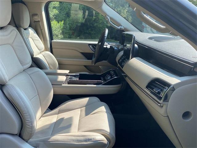 Photo of 2021 Asher Gray Lincoln Navigator