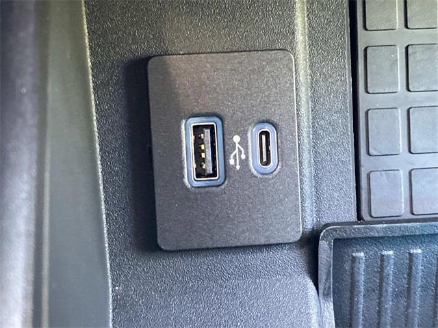Photo of 2021 Agate Black Metallic Ford F-250