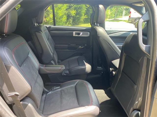Photo of 2023 Agate Black Metallic Ford Explorer