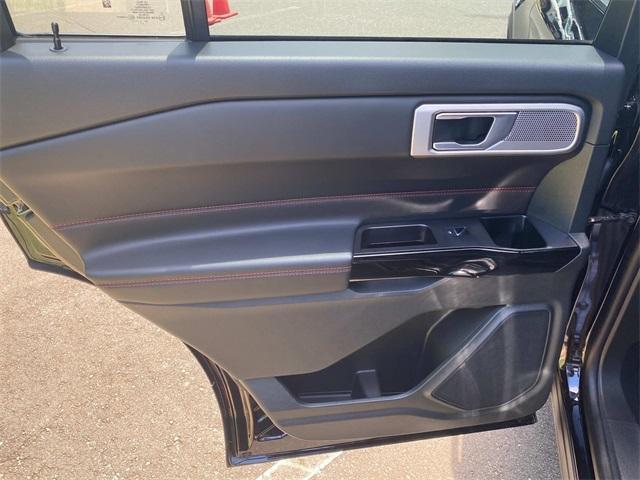 Photo of 2023 Agate Black Metallic Ford Explorer