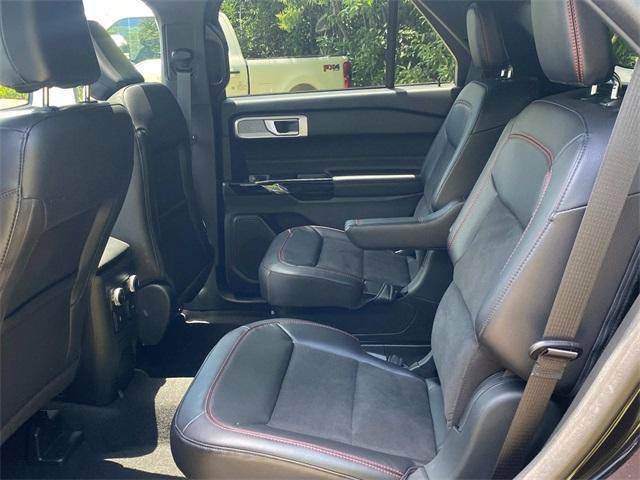 Photo of 2023 Agate Black Metallic Ford Explorer