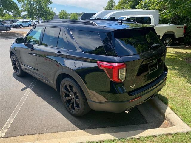 Photo of 2023 Agate Black Metallic Ford Explorer