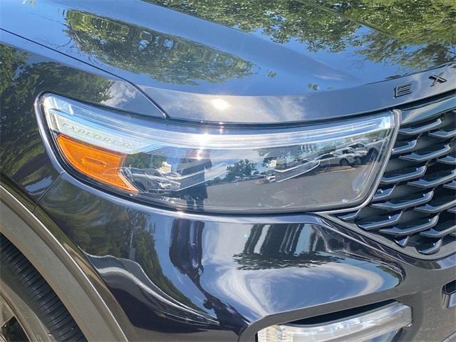Photo of 2023 Agate Black Metallic Ford Explorer