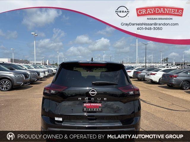 Photo of 2025 Black Nissan Rogue