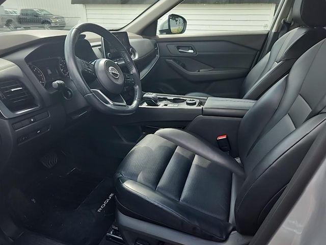 Photo of 2023 Brilliant Silver Metallic Nissan Rogue