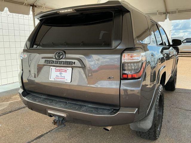 Photo of 2017 Magnetic Gray Metallic Toyota 4Runner