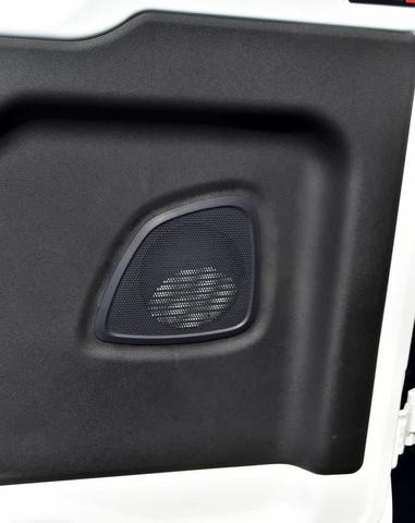 Photo of 2025 Oxford White Ford Transit-250