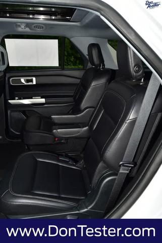 Photo of 2020 Oxford White Ford Explorer