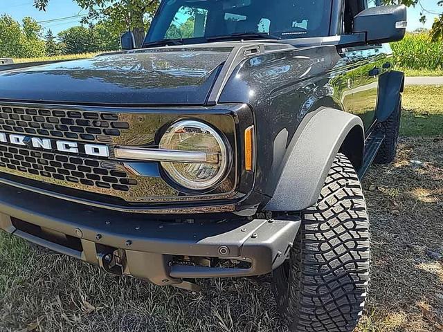 Photo of 2024 Shadow Black Ford Bronco