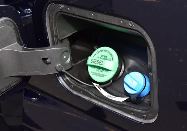 Photo of 2025 Antimatter Blue Metallic Ford F-250