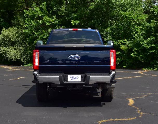 Photo of 2025 Antimatter Blue Metallic Ford F-250