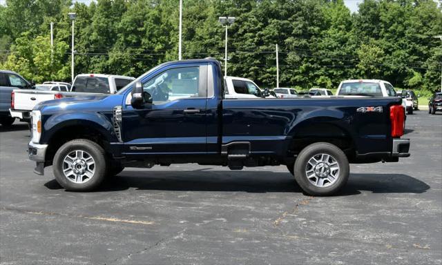 Photo of 2025 Antimatter Blue Metallic Ford F-250