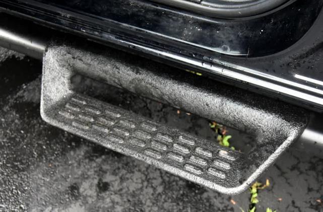 Photo of 2023 Shadow Black Ford Ranger