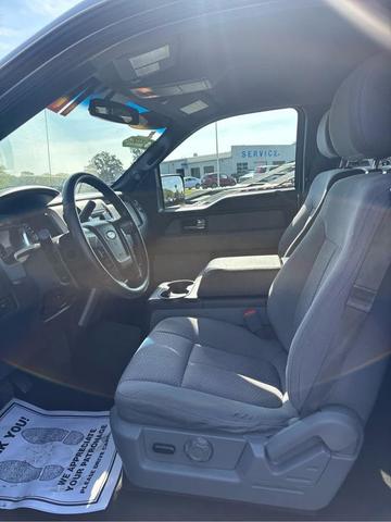 Photo of 2014 Ingot Silver Metallic Ford F-150