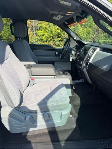 Photo of 2014 Ingot Silver Metallic Ford F-150