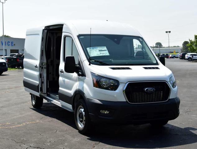 Photo of 2024 Oxford White Ford Transit-250