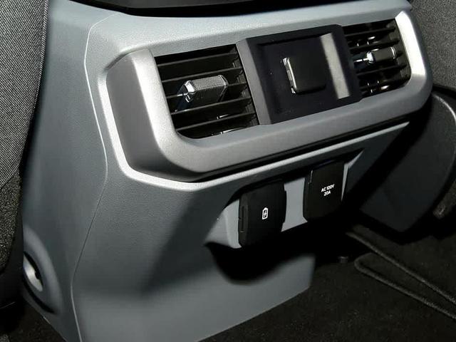 Photo of 2024 Oxford White Ford F-150