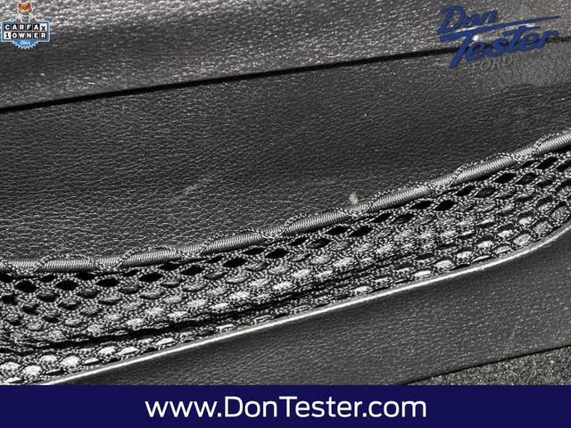 Photo of 2022 DB Black Clearcoat Dodge Durango
