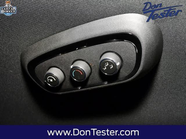 Photo of 2022 DB Black Clearcoat Dodge Durango