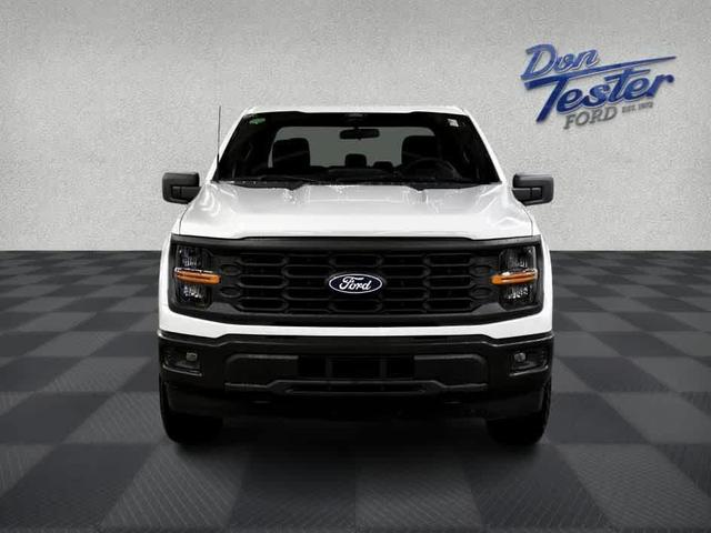 Photo of 2025 Oxford White Ford F-150