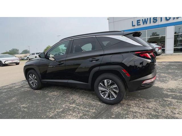 Photo of 2024 Black Pearl Hyundai TUCSON Hybrid