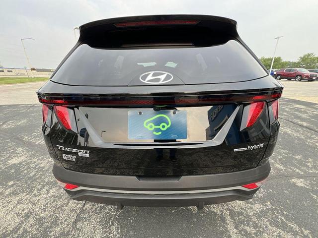 Photo of 2024 Black Pearl Hyundai TUCSON Hybrid