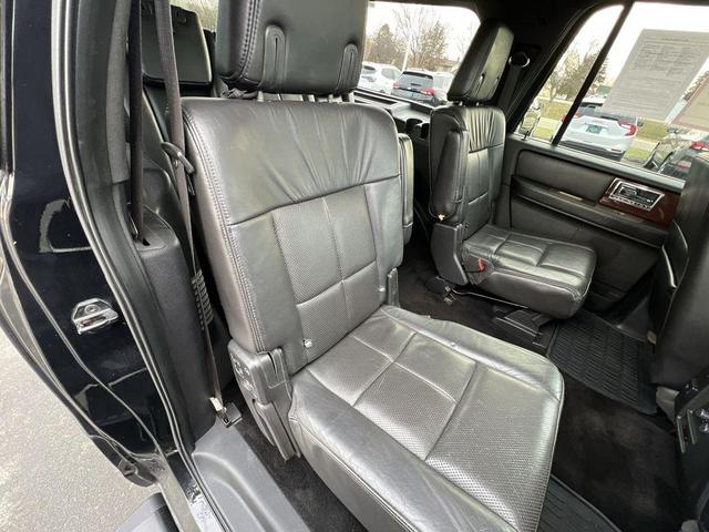 Photo of 2013 Tuxedo Black Metallic Lincoln Navigator
