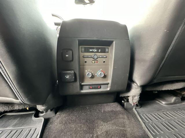 Photo of 2013 Tuxedo Black Metallic Lincoln Navigator