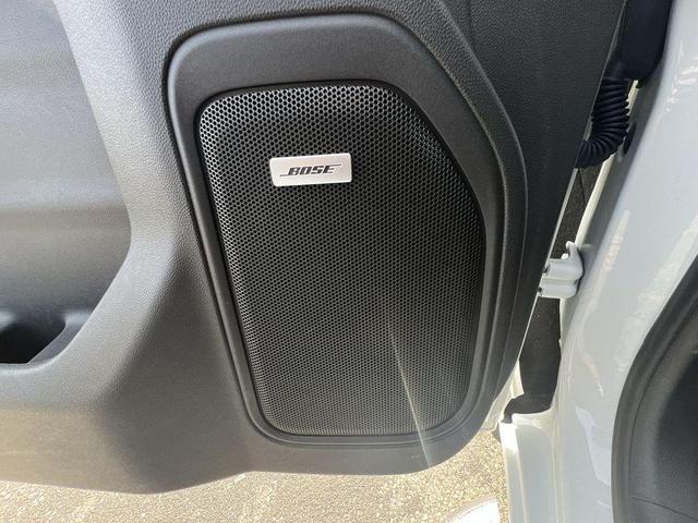 Photo of 2022 Summit White Chevrolet Silverado 1500