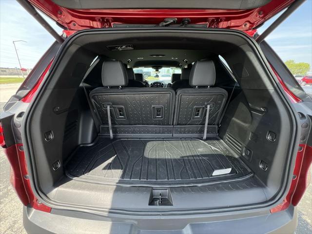 Photo of 2023 Radiant Red Tintcoat Chevrolet Traverse