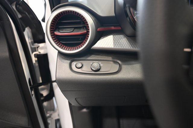 Photo of 2025 Summit White Chevrolet Trax