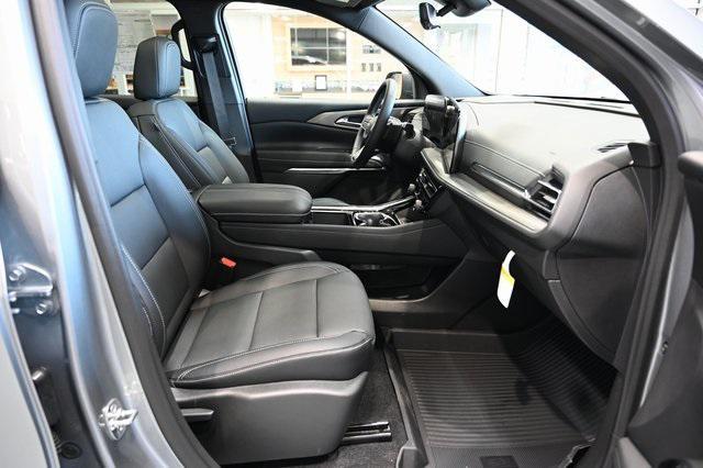 Photo of 2026 Sterling Gray Metallic Chevrolet Traverse