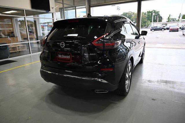 Photo of 2020 Super Black Metallic Nissan Murano