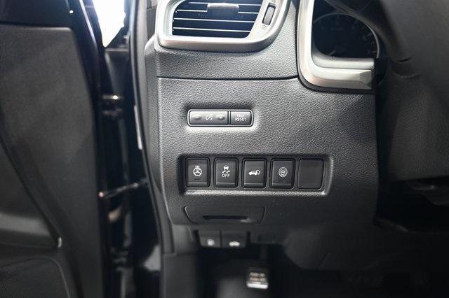 Photo of 2020 Super Black Metallic Nissan Murano